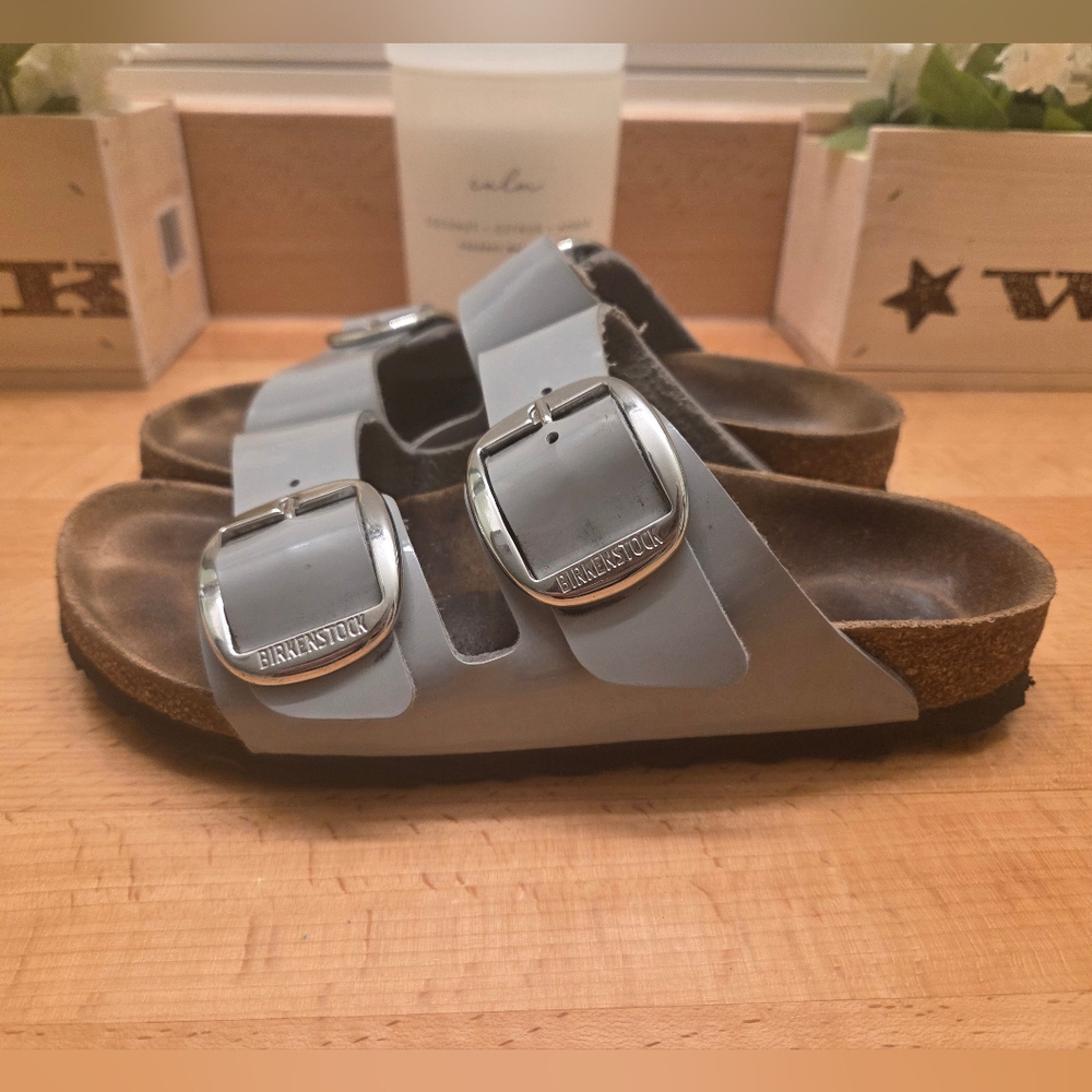 Birkenstock Arizona Big Buckle Dove Gray Patent Birko-Flor Womens Size EU 36 - Picture 3 of 11